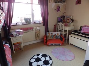 Bedroom- click for photo gallery